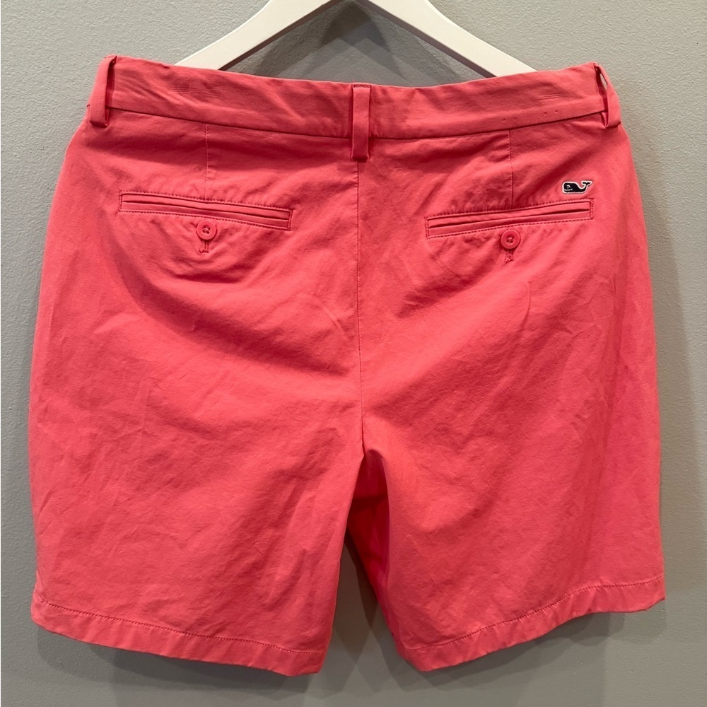 VINEYARD VINES 8" Performance Breaker Shorts Men's Size 32 Lobster Ree - Picture 7 of 13
